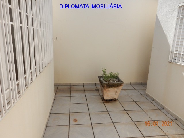 Casa à venda com 3 quartos, 300m² - Foto 13