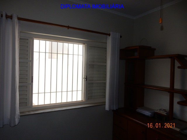 Casa à venda com 3 quartos, 300m² - Foto 22