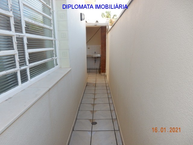 Casa à venda com 3 quartos, 300m² - Foto 29