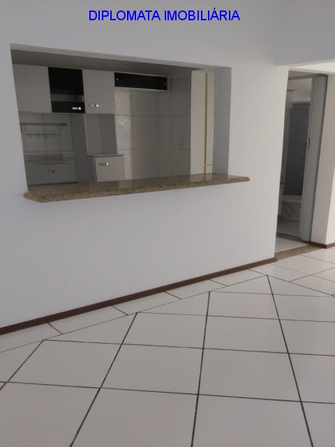 Apartamento à venda com 1 quarto, 50m² - Foto 4