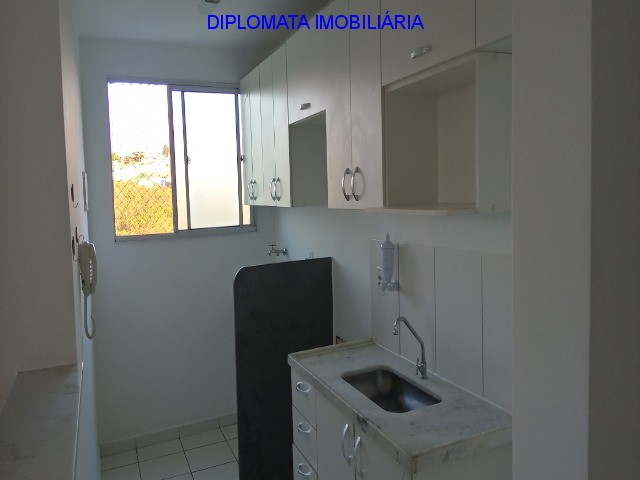 Apartamento à venda com 2 quartos, 47m² - Foto 2