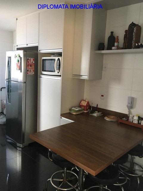 Apartamento à venda com 4 quartos, 153m² - Foto 3