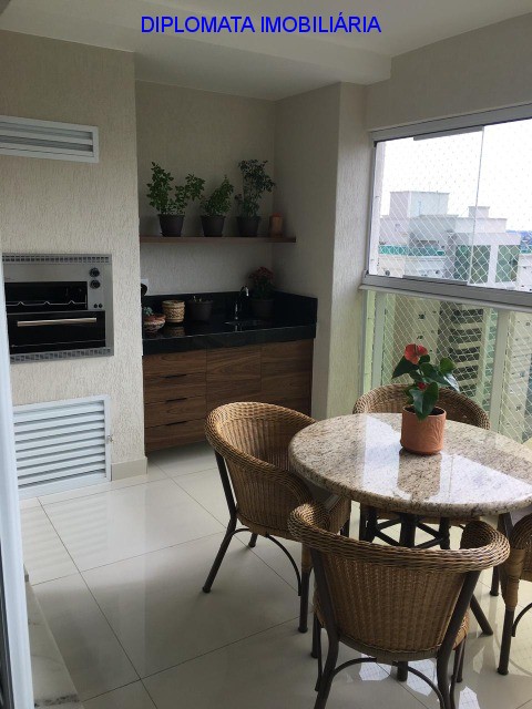 Apartamento à venda com 4 quartos, 153m² - Foto 17