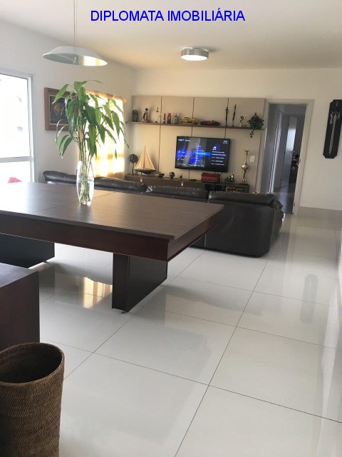 Apartamento à venda com 4 quartos, 153m² - Foto 26