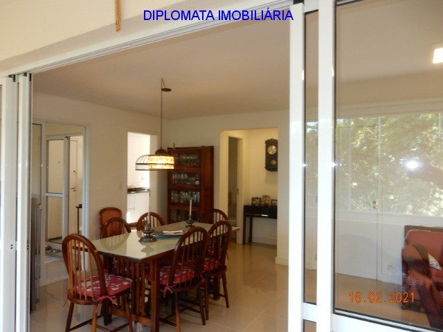 Apartamento à venda com 4 quartos, 224m² - Foto 12