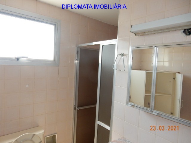 Apartamento à venda com 2 quartos, 70m² - Foto 18