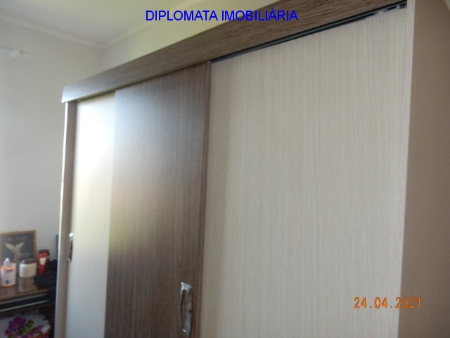 Apartamento à venda com 3 quartos, 75m² - Foto 18