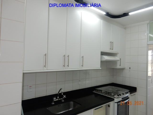 Apartamento à venda com 4 quartos, 105m² - Foto 5