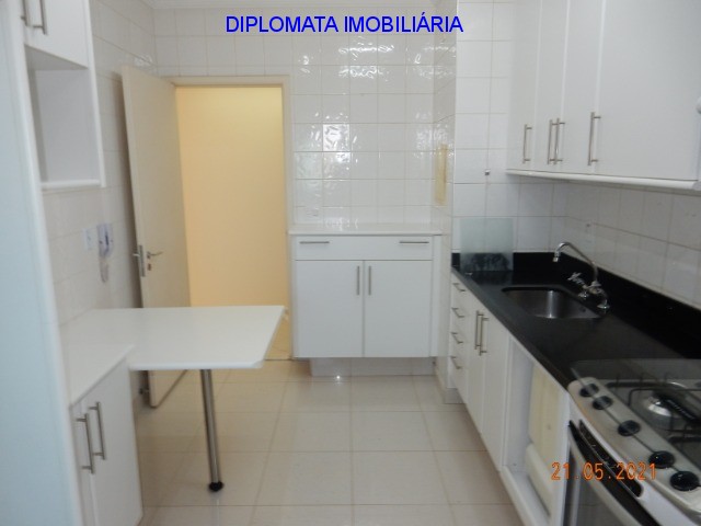 Apartamento à venda com 4 quartos, 105m² - Foto 7