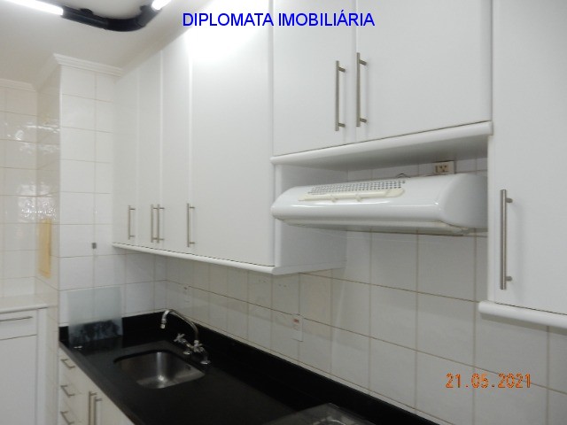 Apartamento à venda com 4 quartos, 105m² - Foto 8