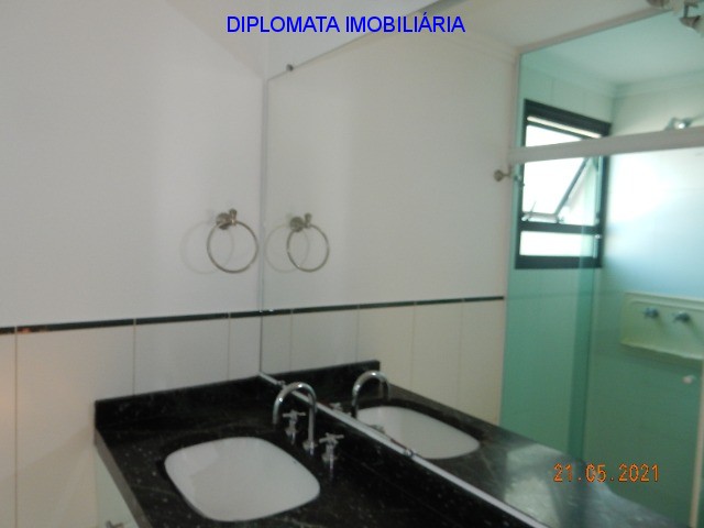 Apartamento à venda com 4 quartos, 105m² - Foto 21