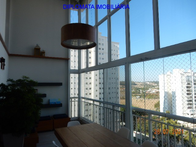 Apartamento à venda com 4 quartos, 208m² - Foto 18