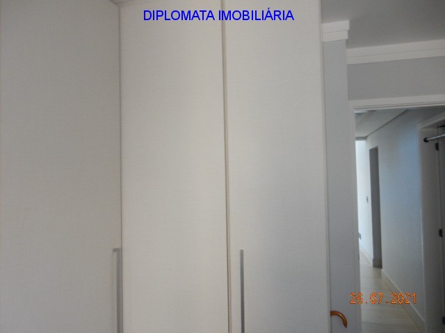 Apartamento à venda com 4 quartos, 208m² - Foto 21