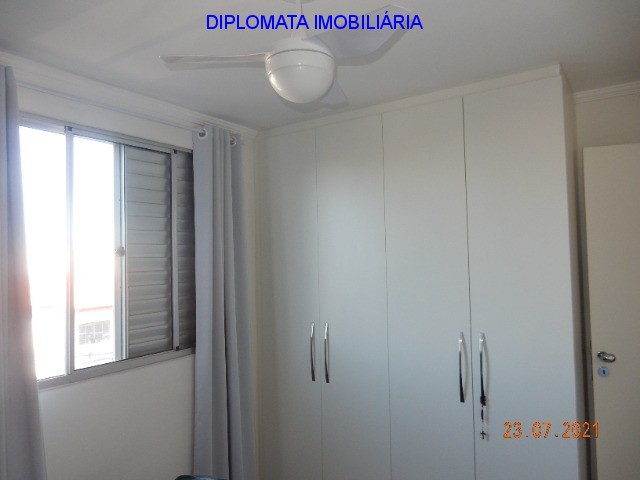 Apartamento à venda com 3 quartos, 57m² - Foto 17