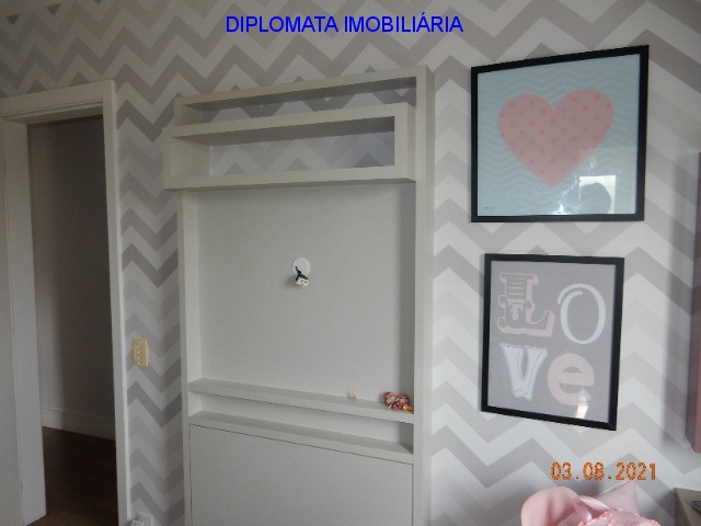 Apartamento à venda com 3 quartos, 136m² - Foto 22