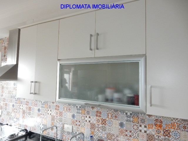 Apartamento à venda com 3 quartos, 136m² - Foto 29