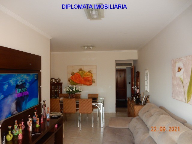 Apartamento à venda com 3 quartos, 85m² - Foto 12