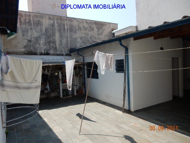 Casa à venda com 3 quartos, 300m² - Foto 22