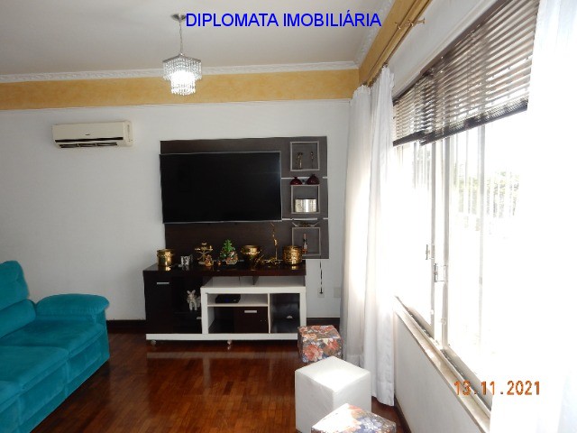 Sobrado à venda com 4 quartos, 360m² - Foto 9