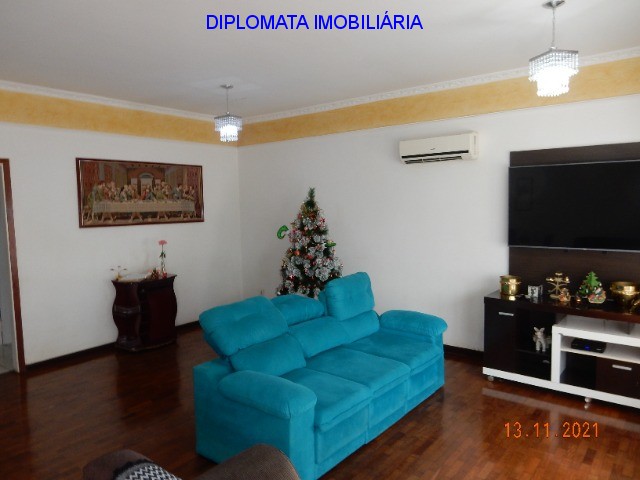 Sobrado à venda com 4 quartos, 360m² - Foto 10