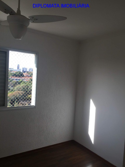 Apartamento à venda com 3 quartos, 60m² - Foto 10