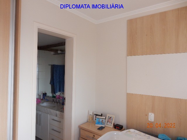 Apartamento à venda com 3 quartos, 110m² - Foto 15