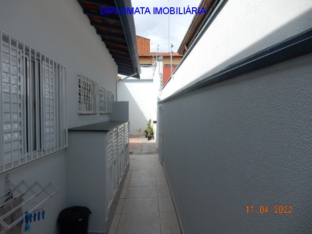 Casa à venda com 3 quartos, 360m² - Foto 20