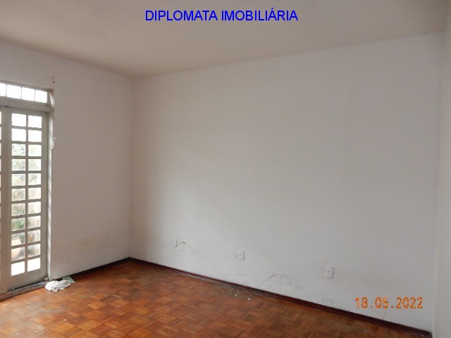 Casa à venda com 4 quartos, 407m² - Foto 12