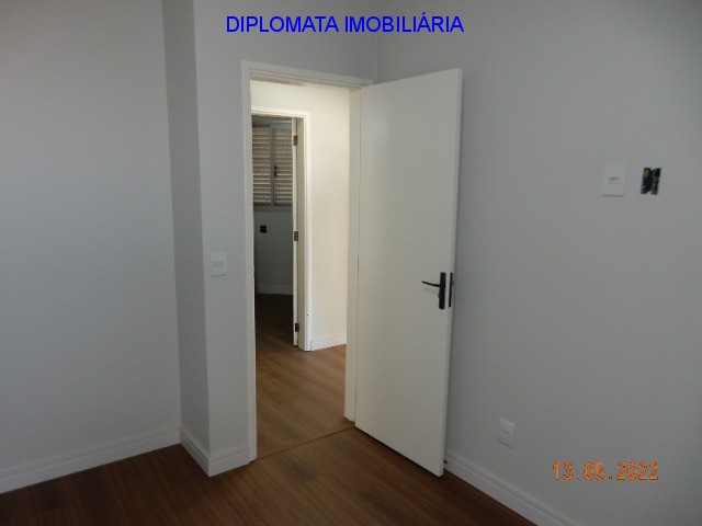 Apartamento à venda com 3 quartos, 87m² - Foto 16