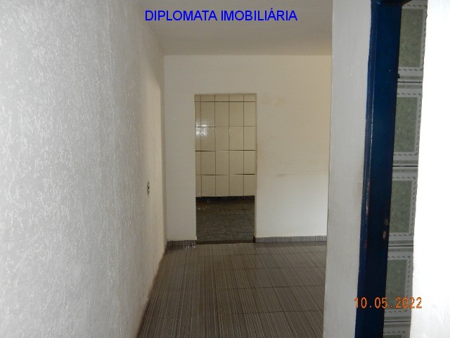 Casa à venda com 2 quartos, 500m² - Foto 27