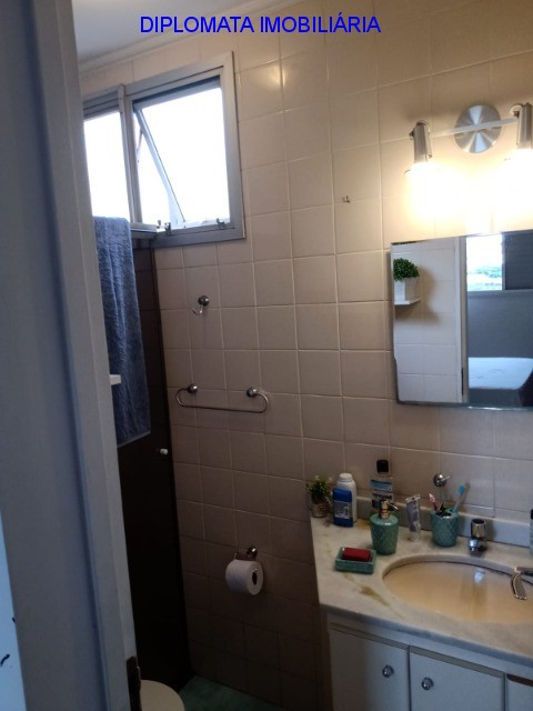 Apartamento à venda com 3 quartos, 90m² - Foto 11