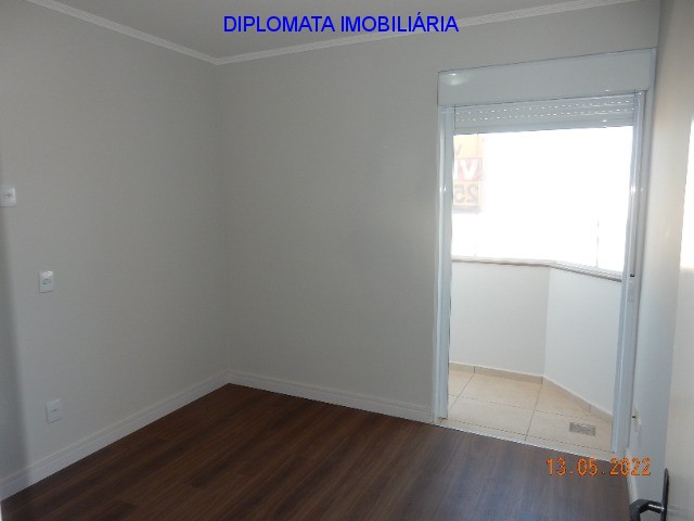 Apartamento à venda com 3 quartos, 87m² - Foto 19