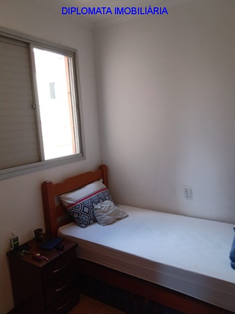 Apartamento à venda com 3 quartos, 90m² - Foto 18