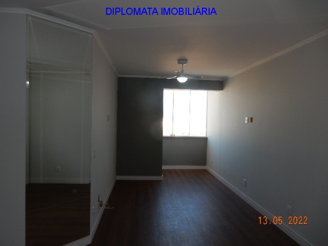 Apartamento à venda com 3 quartos, 87m² - Foto 7