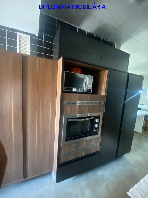 Apartamento à venda com 1 quarto, 70m² - Foto 12