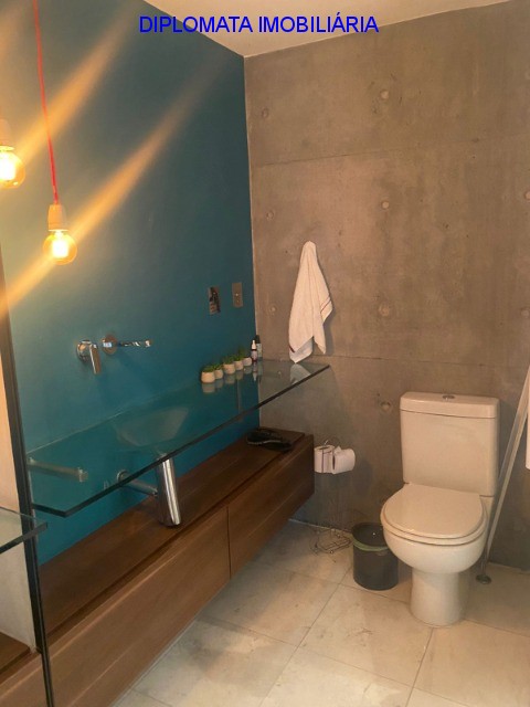 Apartamento à venda com 1 quarto, 70m² - Foto 26