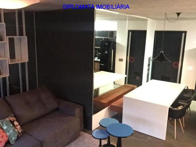 Apartamento à venda com 1 quarto, 70m² - Foto 2