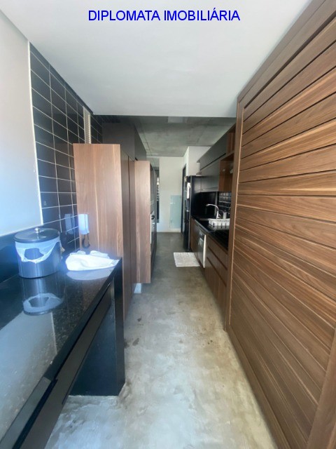 Apartamento à venda com 1 quarto, 70m² - Foto 22