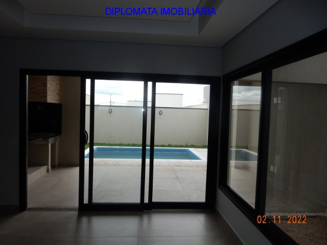 Casa de Condomínio à venda com 3 quartos, 250m² - Foto 11