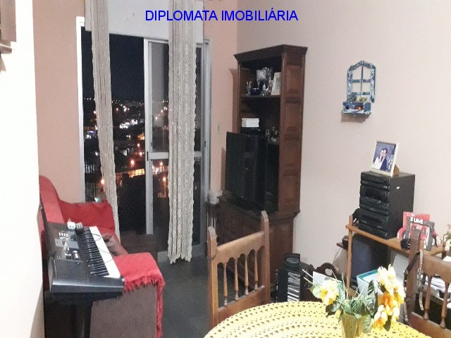 Apartamento à venda com 2 quartos, 76m² - Foto 6