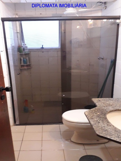 Apartamento à venda com 2 quartos, 76m² - Foto 10