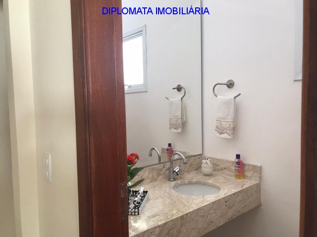 Sobrado à venda com 3 quartos, 250m² - Foto 29