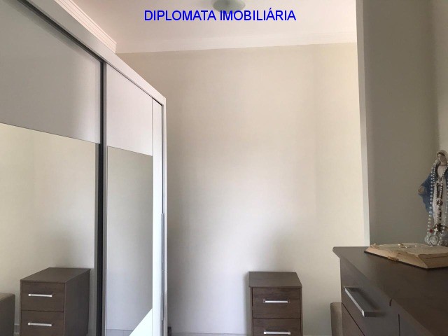 Sobrado à venda com 3 quartos, 250m² - Foto 8