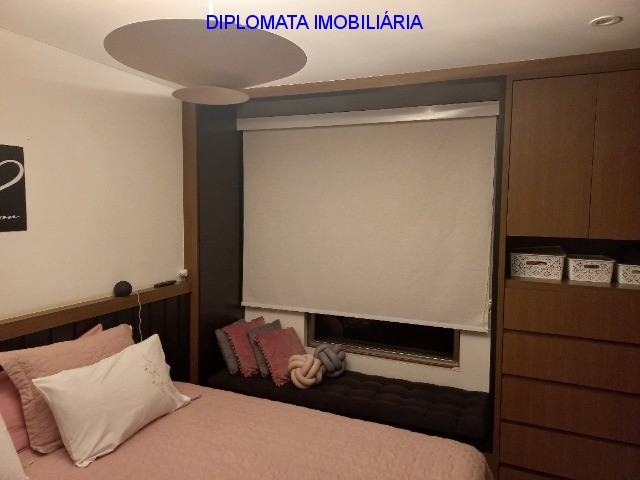 Apartamento à venda com 1 quarto, 70m² - Foto 35