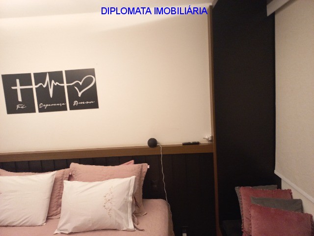 Apartamento à venda com 1 quarto, 70m² - Foto 44