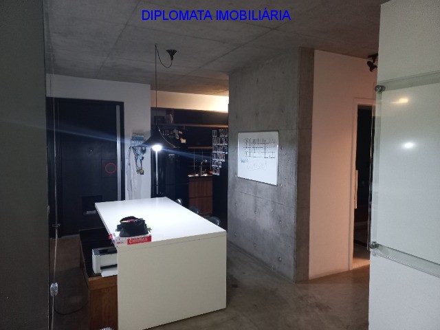 Apartamento à venda com 1 quarto, 70m² - Foto 28