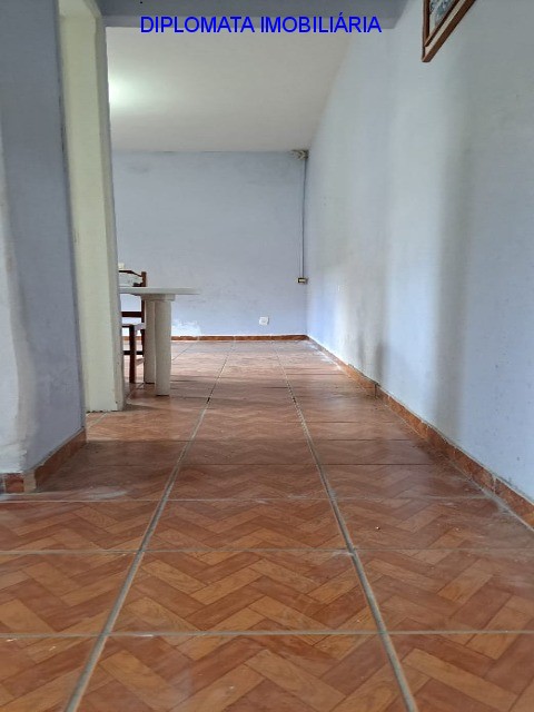 Casa à venda com 2 quartos, 250m² - Foto 12