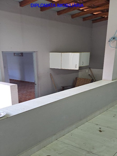 Casa à venda com 2 quartos, 250m² - Foto 14