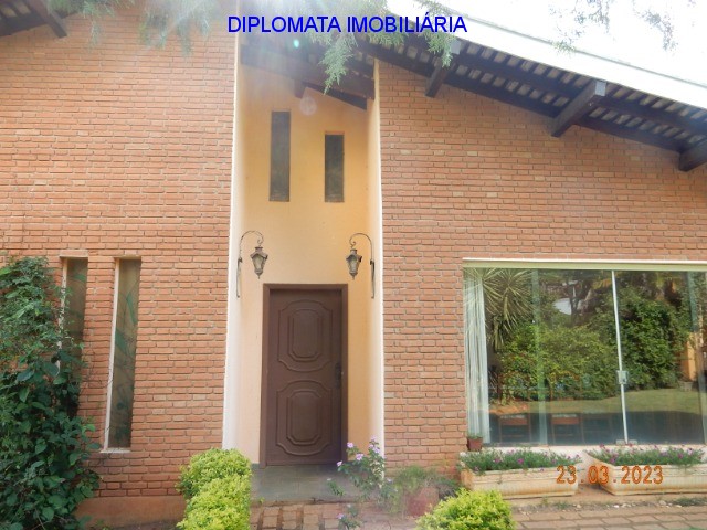 Casa de Condomínio à venda com 3 quartos, 1680m² - Foto 1