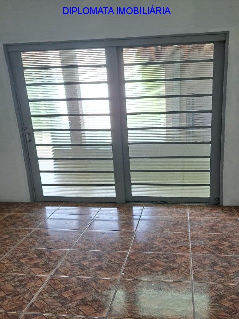 Casa à venda com 2 quartos, 250m² - Foto 26